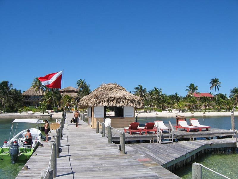 Dive shop at the head of Portofino pier