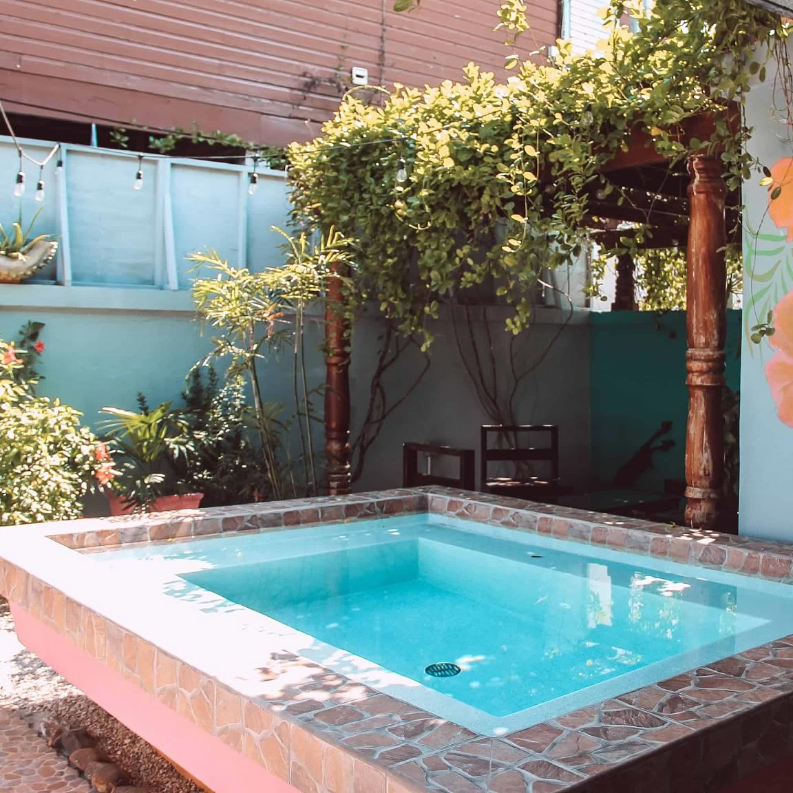 A small swimming pool in Drift Inn backyard