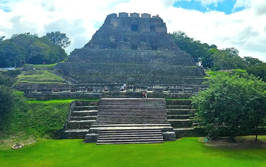 Xunantunich Maya Site
