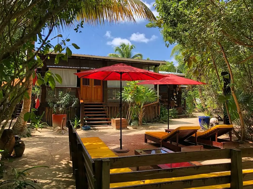 Huracan Diving Lodge in Belize